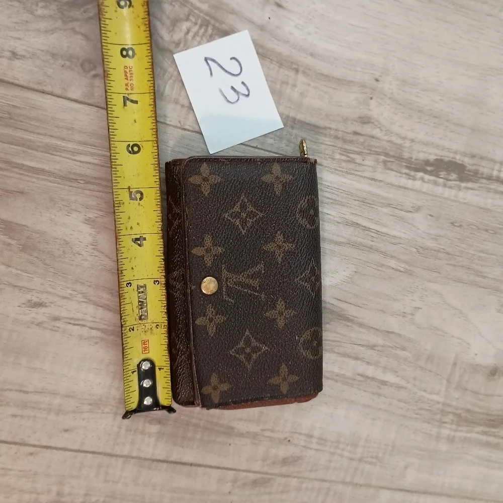 Louis Vuitton Monogram Porte Monnaie Tresor Wallet